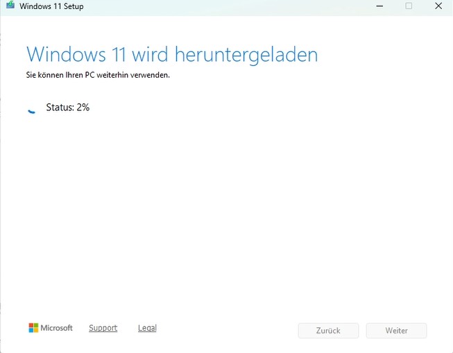 Menüfenster- Windows 11 wird jetzt heruntergeladen